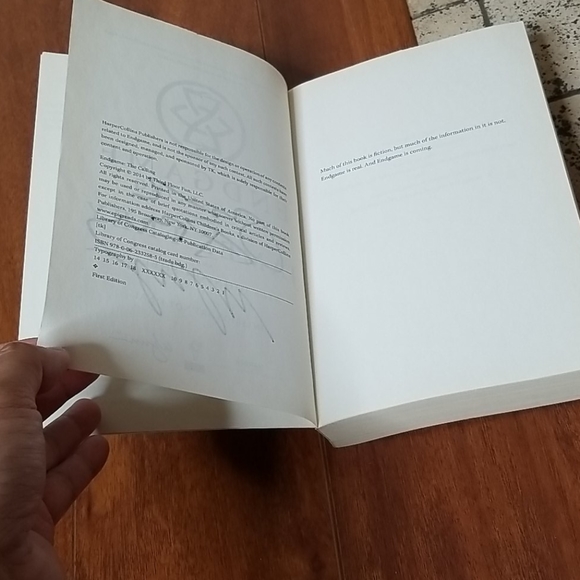 Signed Book Endgame The Calling - Picture 5 of 7